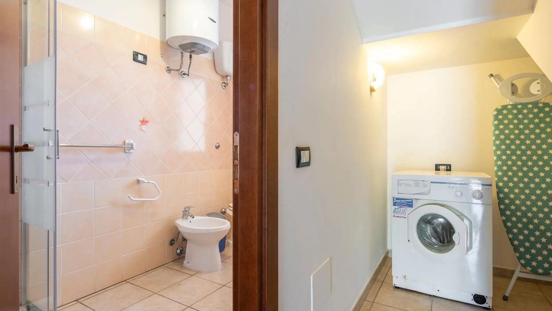 Casa Leo Villa SantʼAnna Arresi Olaszország
